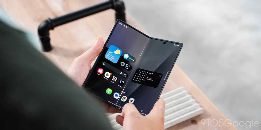 Samsung Galaxy Z Fold FE